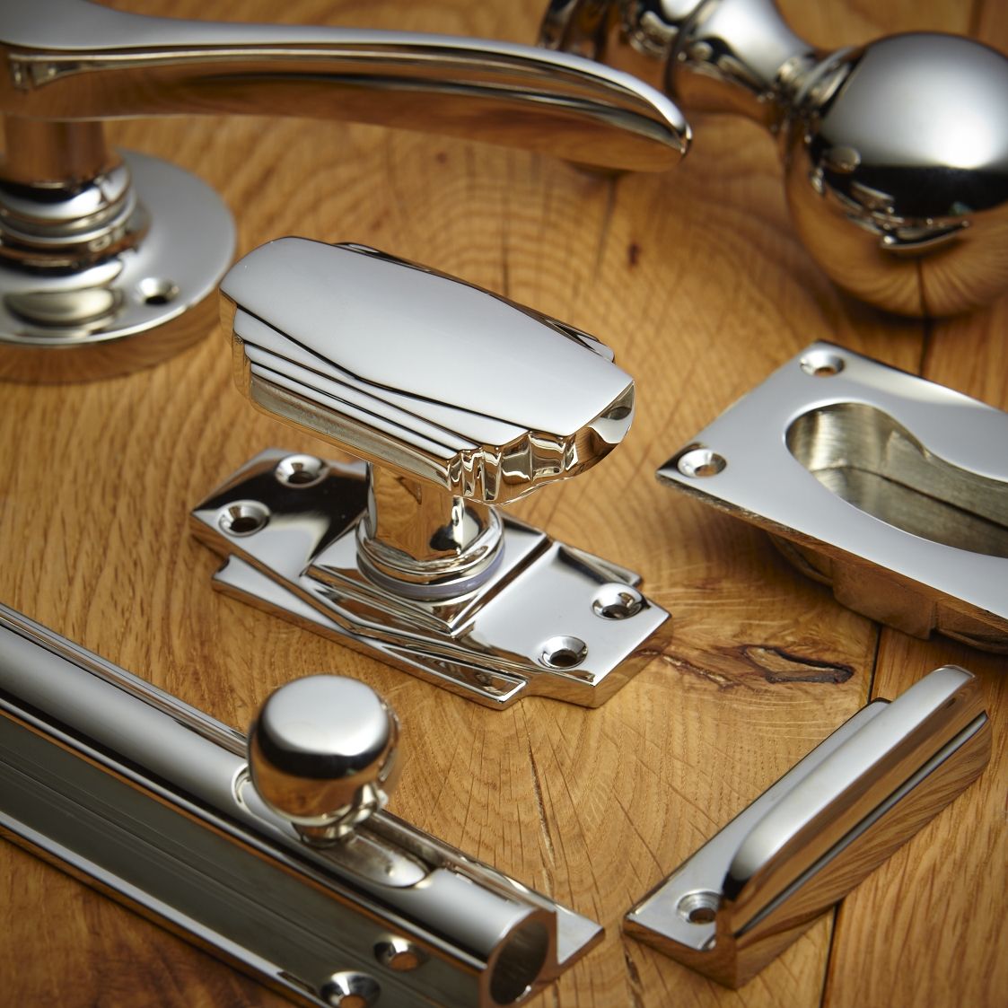 Kapı Donanım ve Akseasuarları